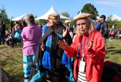 As people came outside from the gym, they were immediately met with cultural workers who brushed everyone off. The organizers were well-prepared with dozens of support workers helping people in many different ways as they went through their emotions.