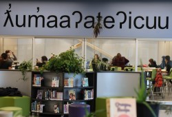 For 30-minutes each week, students in Ucluelet Secondary School’s (USS) Reading for Pleasure are whisked away to the library to cozy up with a book and eat healthy snacks.  No phones. No social media. The only AI in the room is All Imagination.