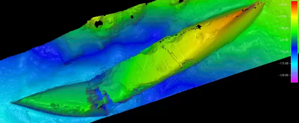Multi-beam sonar image of Schiedyk on the bottom of Zuciarte Channel. 