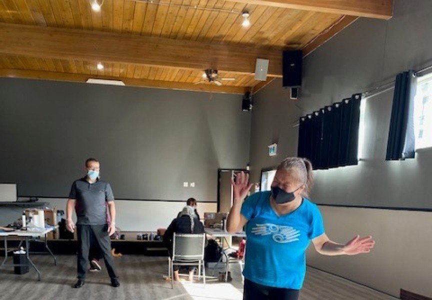 Pam Watts dances during an assessment with a foot specialist in Port Alberni. Relief is coming to diabetics and others who sufferer from foot, knee or back pain through sessions with professionals who are offering a mobile clinic. (Matilda Atleo photos)