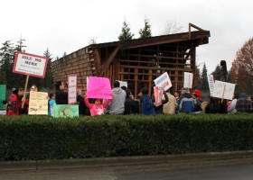 Protesters along the street in front of Whaling Shrine.