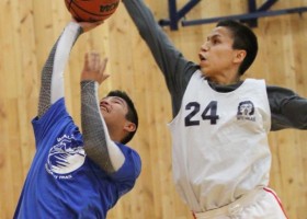 Witwaak (grey shirts) vs. Dirty Mike and the Boyz 15