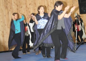 Hupacasath welcome dance