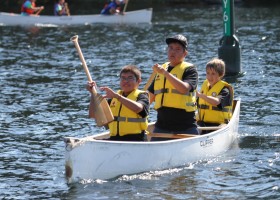 Canoe races: M