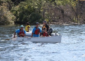 Canoe races: L