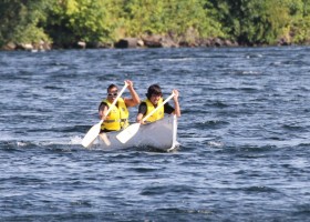 Canoe races: J